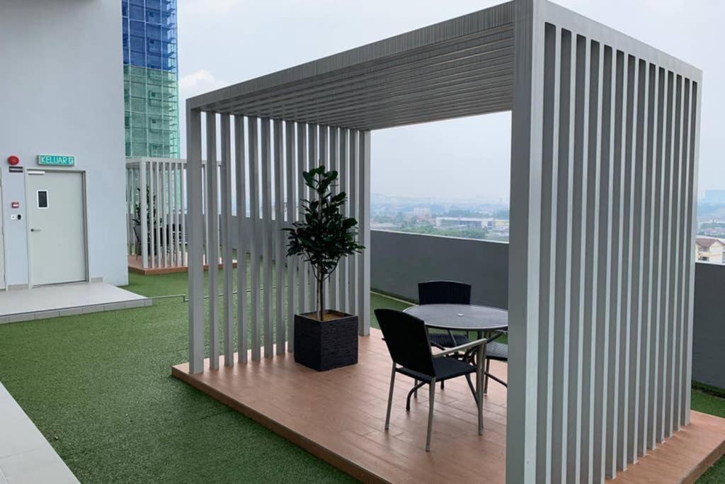 Symphony Tower Studio # 3 เชอราส ภายนอก รูปภาพ